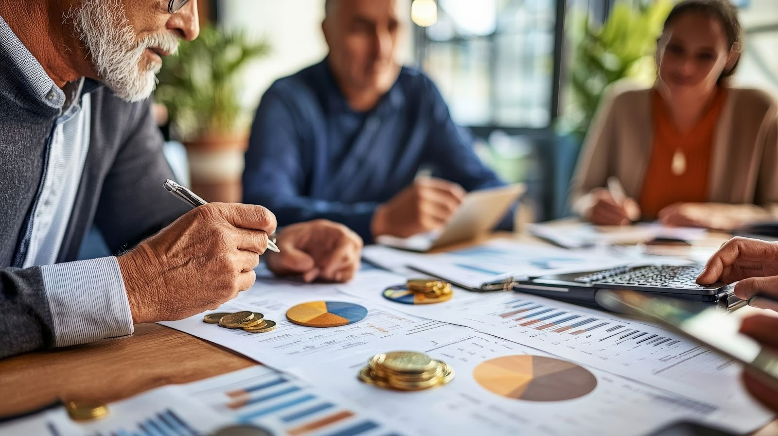 Organização financeira para pequenas empresas no encerramento do ano