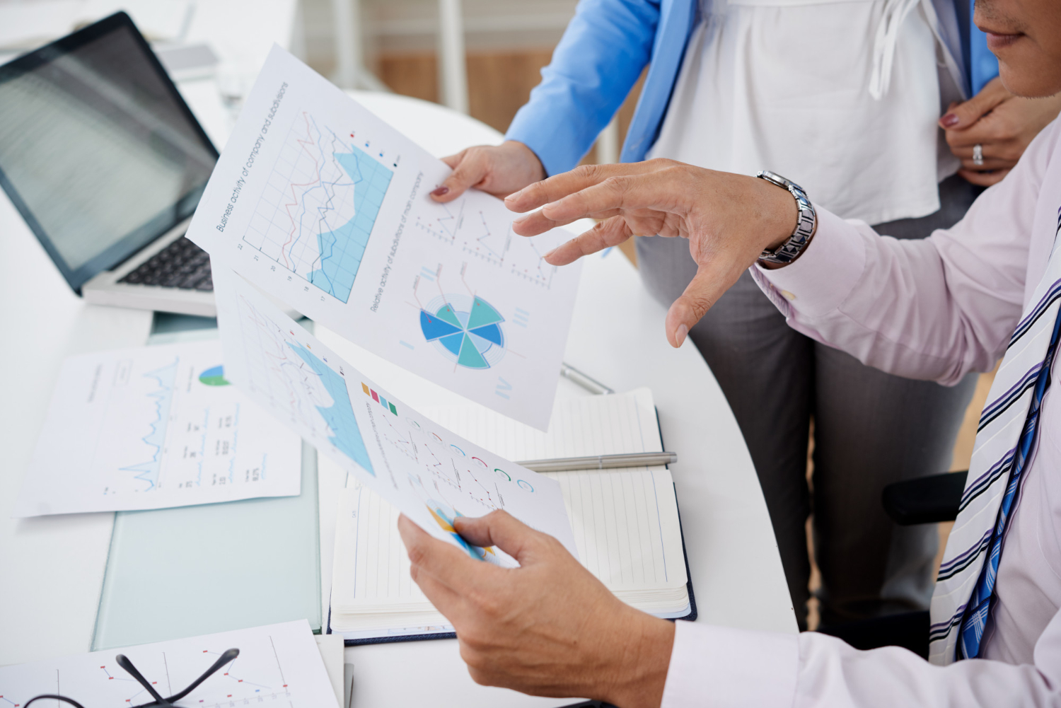 Planejamento tributário contínuo para clínicas de saúde: como reduzir riscos fiscais