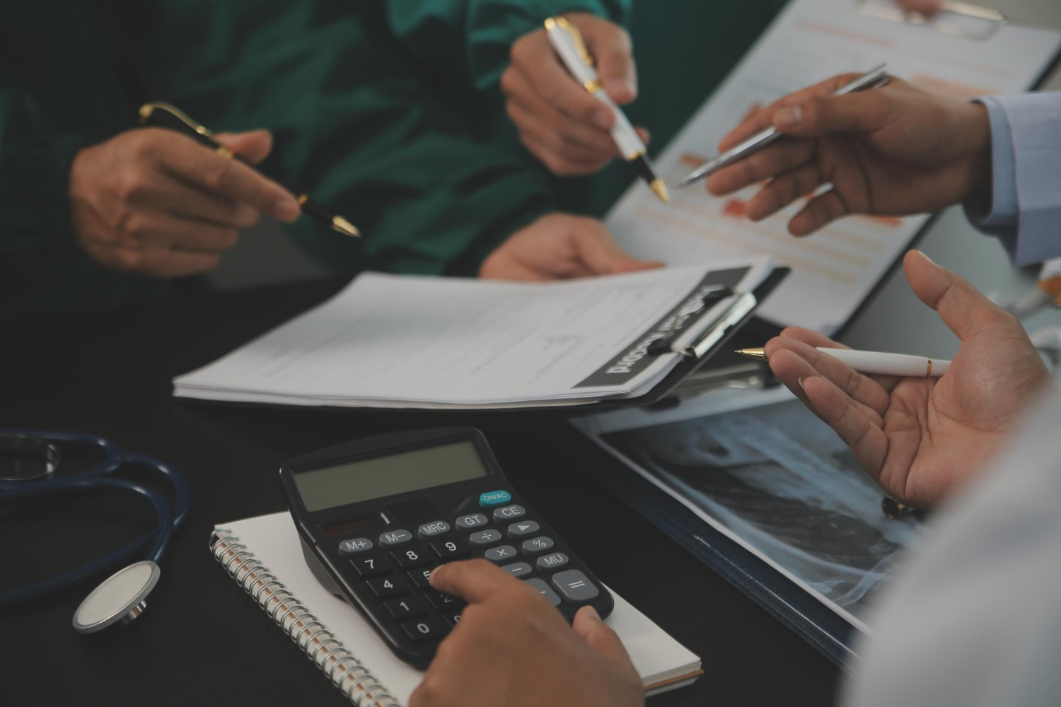 Reforma tributária e precificação de serviços para profissionais liberais