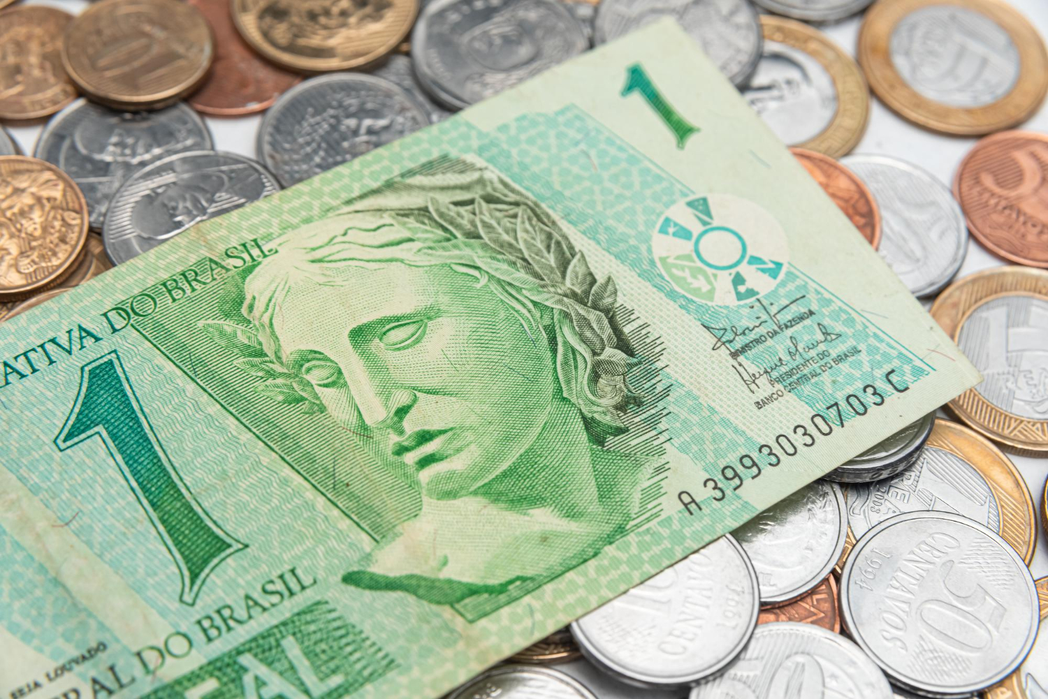 Reforma Tributária e o Simples Nacional: o que pequenas empresas precisam ajustar ainda em 2026